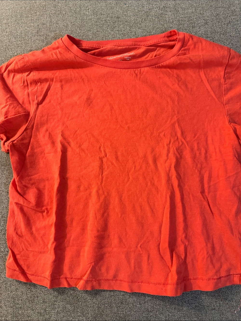 5/$15- Coral top size small